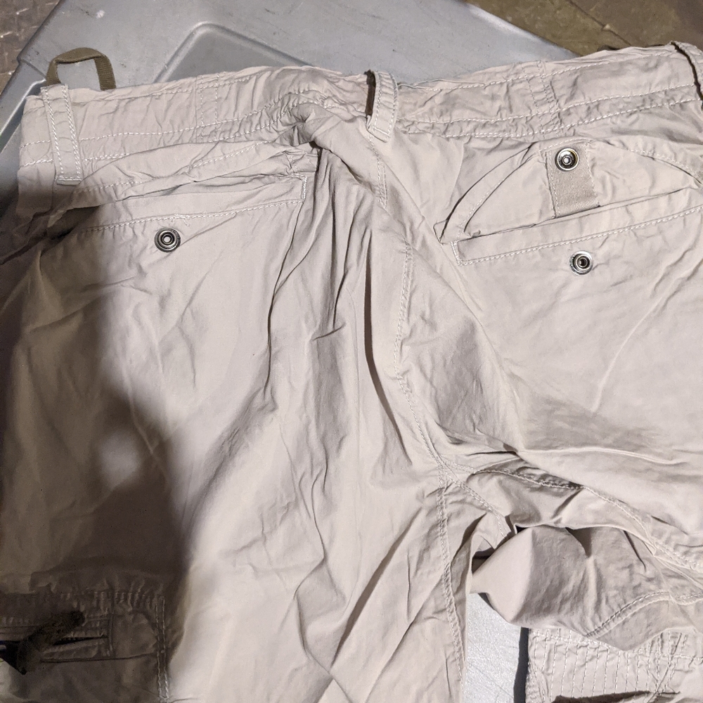 Gap cargo - Picture 2 of 4